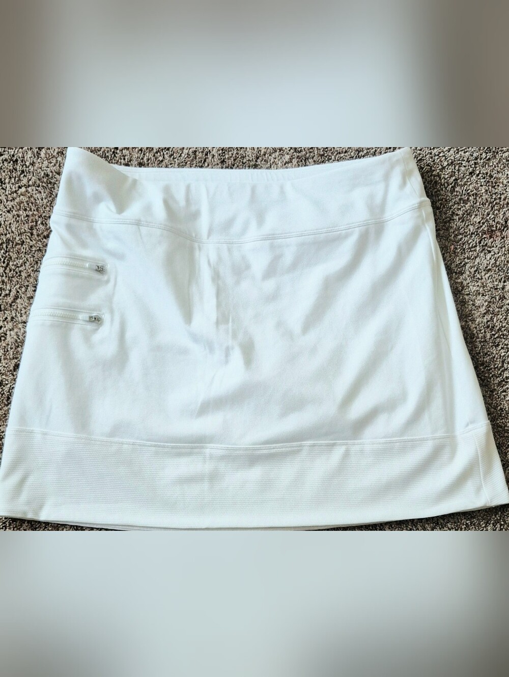 Athleta White Women's Skort Large Tee Time SKORT L